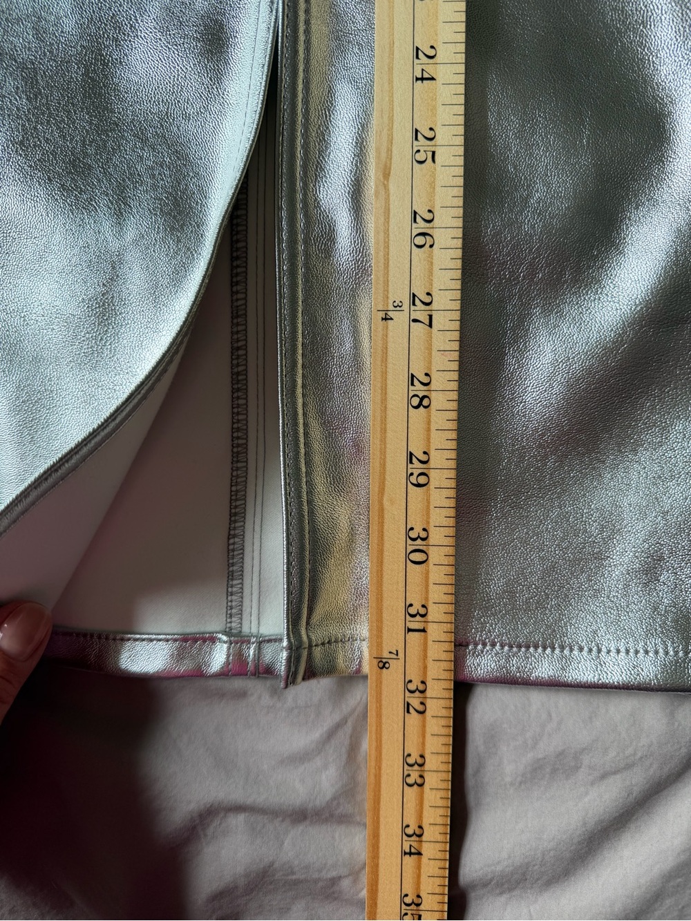 NEW Ann Taylor Silver Faux Leather Midi Pencil Skirt Womens Size 10 Rock Urban - Picture 7 of 8